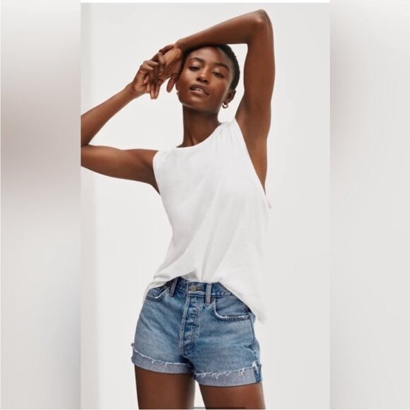 Aritzia Denim Forum The Farrah High Waisted Jean Denim Shorts - Picture 3 of 14